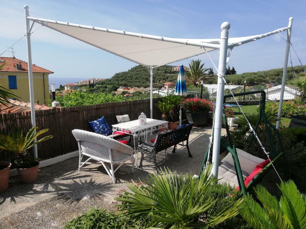 Chez Elle Appartement Imperia Buitenkant foto